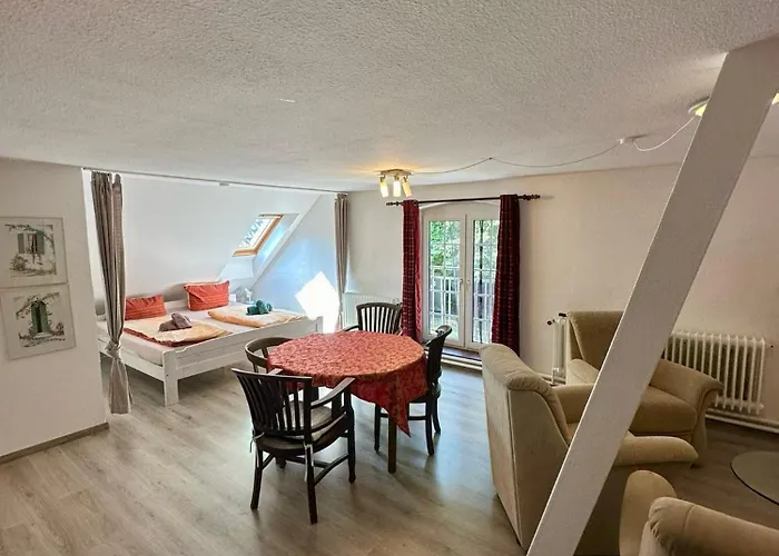 Haus Tunix